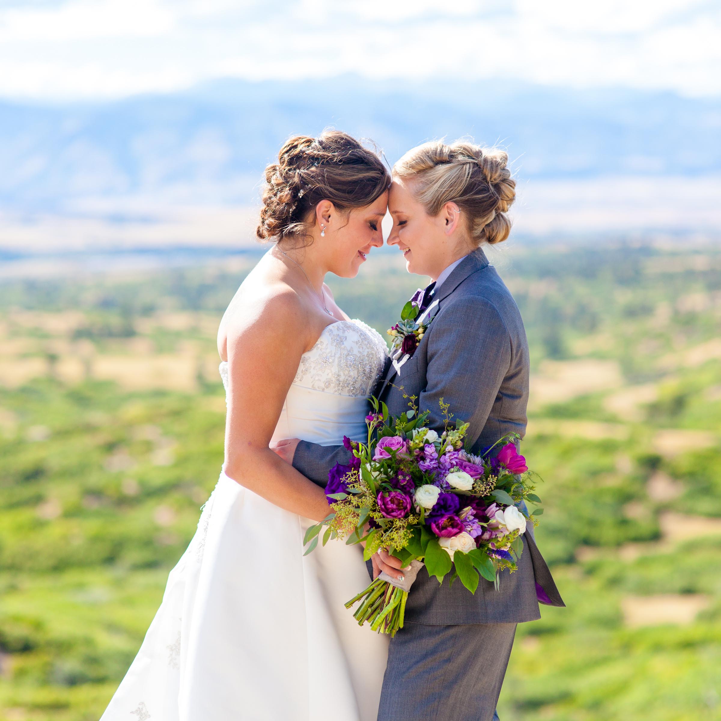 Karli And Carley Sweetly Paired Colorado Wedding