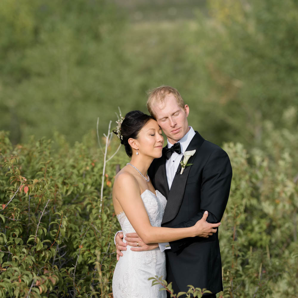 Bride and groom intimate portrait, boulder wedding planner, colorado wedding planner, classy formal real weddings, sweetly paired