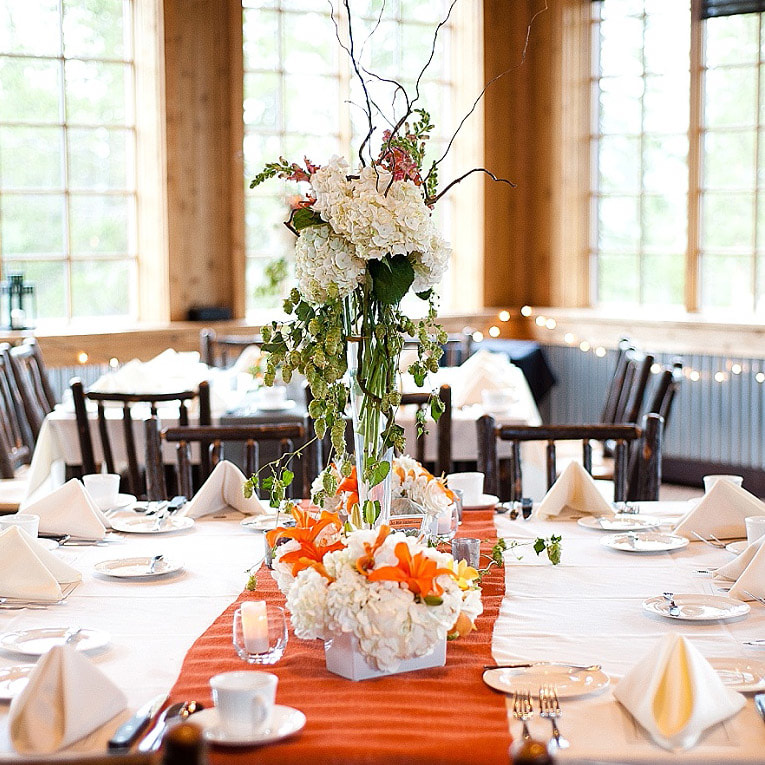 tall centerpiece, Reception venue, reception decor, table settings, ten mile station wedding, breckenridge wedding planner, colorado wedding inspiration, sweetly paired wedding planning, floral centerpiece, mountain wedding inspiration